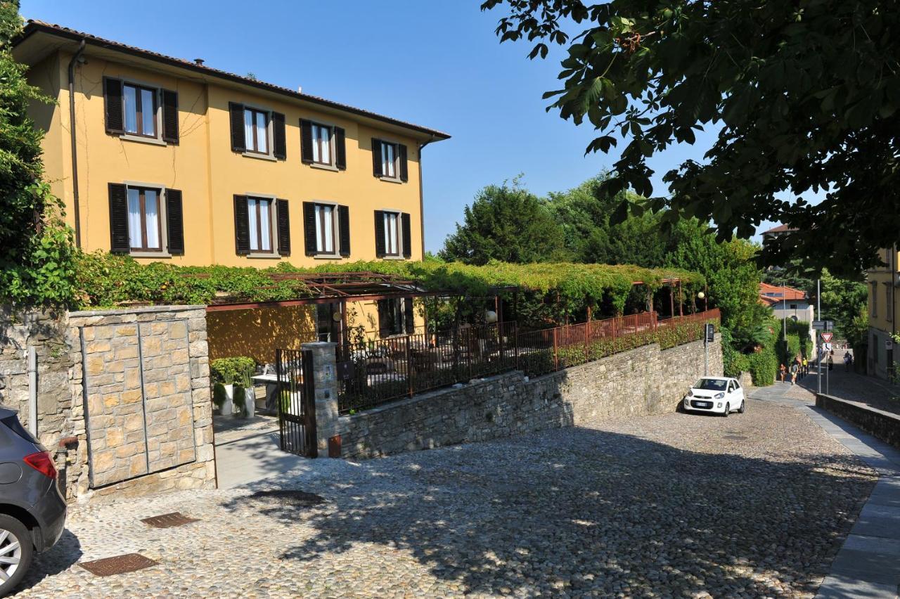 Le Funi Hotel Bergamo Bagian luar foto